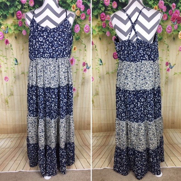 Lucky Brand Dresses & Skirts - Lucky Brand Blue Floral Boho Maxi Dress Size XL